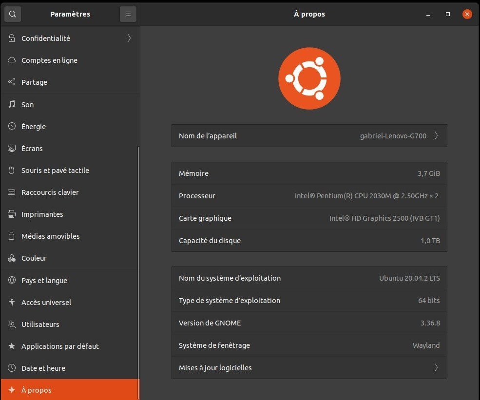 Regardez le numéro de version sous le logo d'Ubuntu. Regardez le numéro de version sous le logo d'Ubuntu.